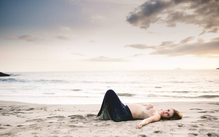 Ensaio gestante na praia 