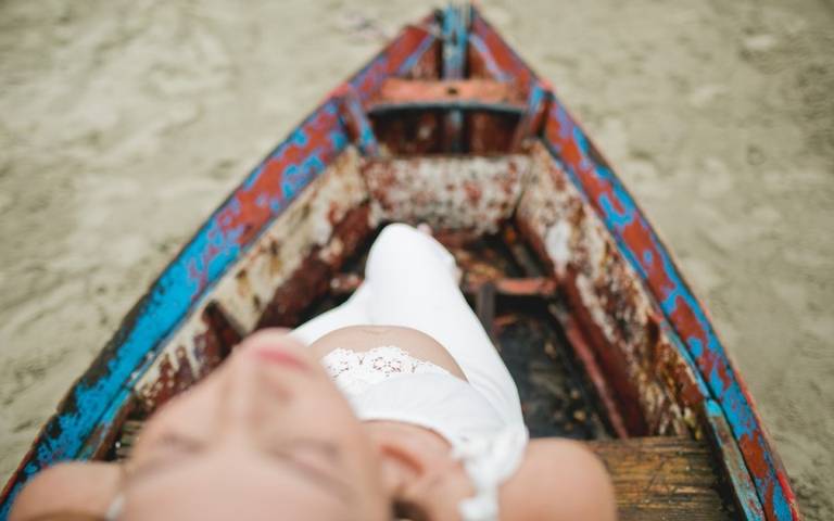 Gestante na praia 