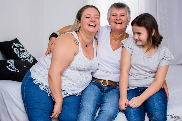 ensaio mae e filha em casa