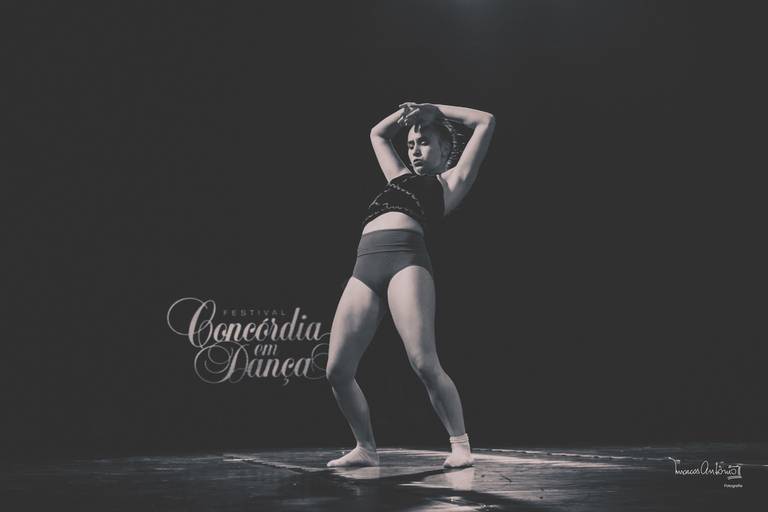 Concórdia em Dança 2019

#concordia #danca #ballet #jazz #bailarina #bailarino #bailarinos #grupodedanca #dancacontemporanea #dancafolclorica 