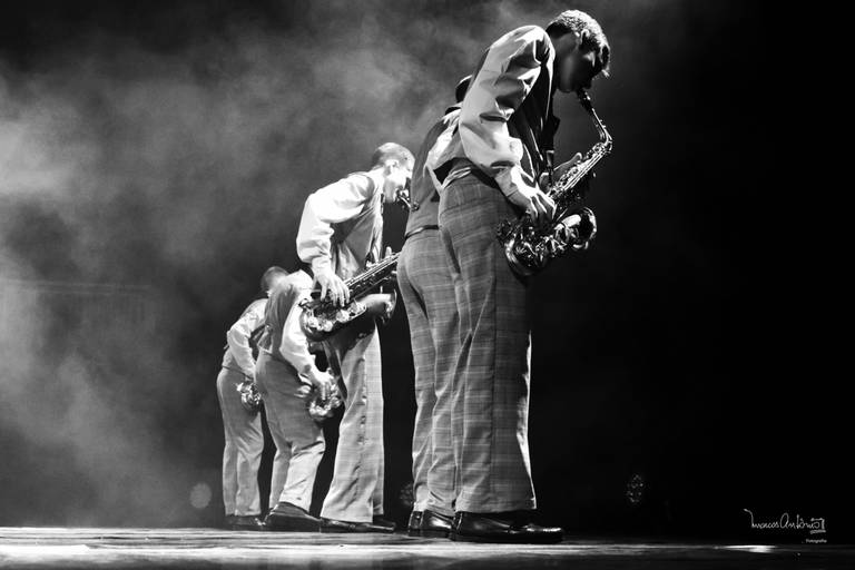 Concórdia em Dança 2019

#concordia #danca #ballet #jazz #bailarina #bailarino #bailarinos #grupodedanca #dancacontemporanea #dancafolclorica 