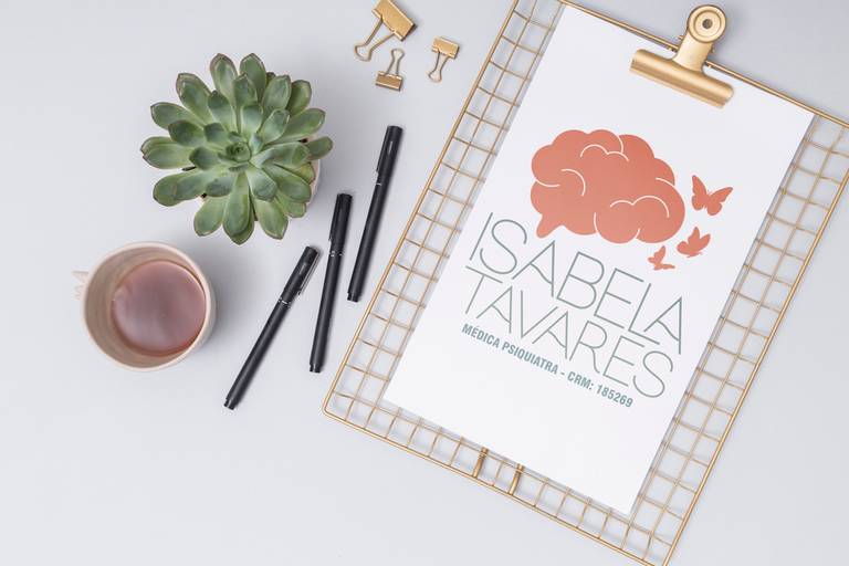 Criação de Logotipo
Cliente: Isabela Tavares
