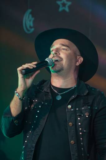 Fotógrafo Musical que Traz Vida às Performance em Imagens