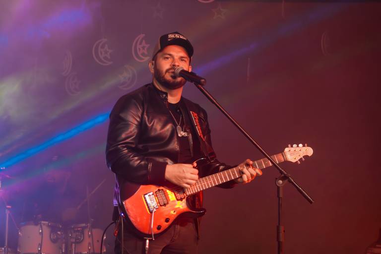 Fotógrafo de Shows que Se Destaca pela Criatividade e Originalidade