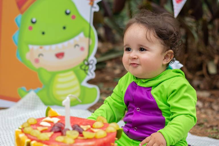 Ensaio infantil smash the fruit em São Paulo