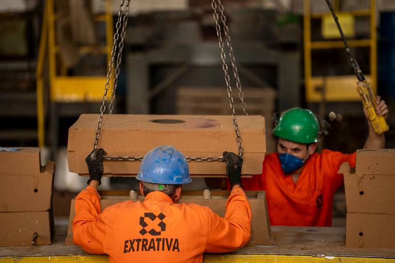 Fotos Corporativas de Indústria e fotos de indústria metalúrgica 