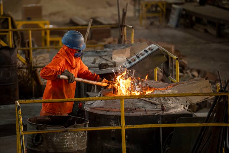 Fotos Corporativas de Indústria e fotos de indústria metalúrgica 