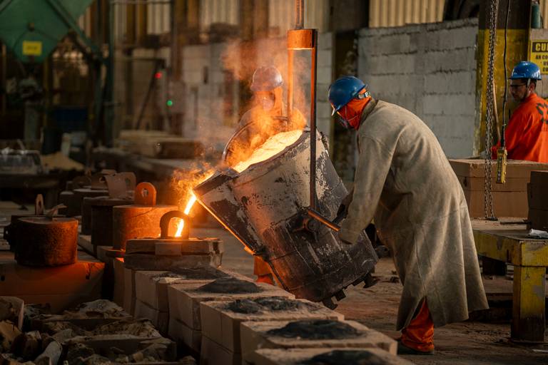 Fotos Corporativas de Indústria e fotos de indústria metalúrgica 