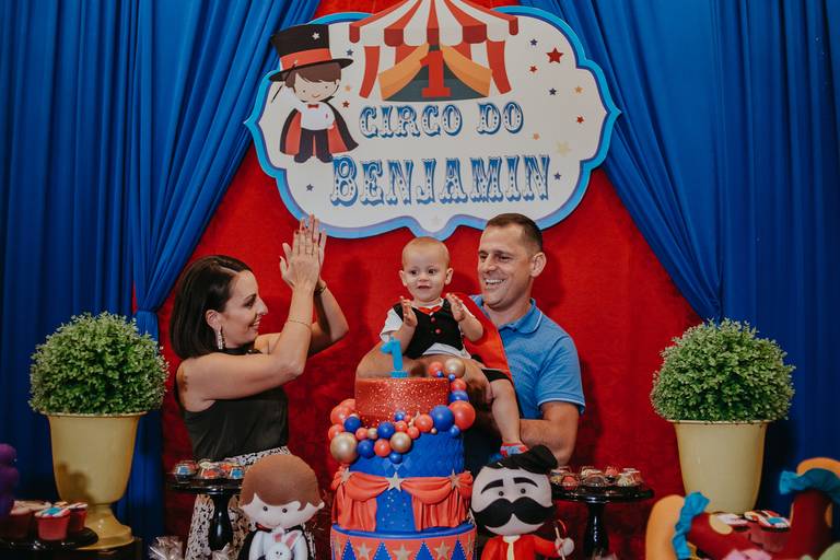 
ANIVERSÁRIO, BEBÊ, CRIANÇA, FESTA, FESTA INFANTIL, FOTOGRAFIA, FOTÓGRAFO, PATRICIA LOPES, UM ANINHO, UM ANO, NOVO HAMBURGO, SÃO LEOPOLDO
