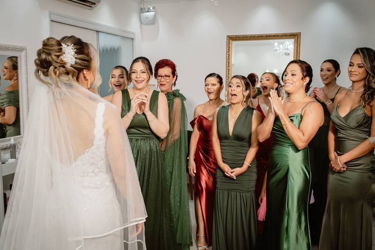 first look noiva e madrinhas 