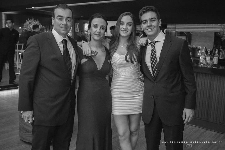 ensaio de 15 anos, festa de 15 anos, ensaio de debutante, festa de debutante, fotógrafo de família, fotografia de família, foto de família, foto de debutante, foto de 15 anos