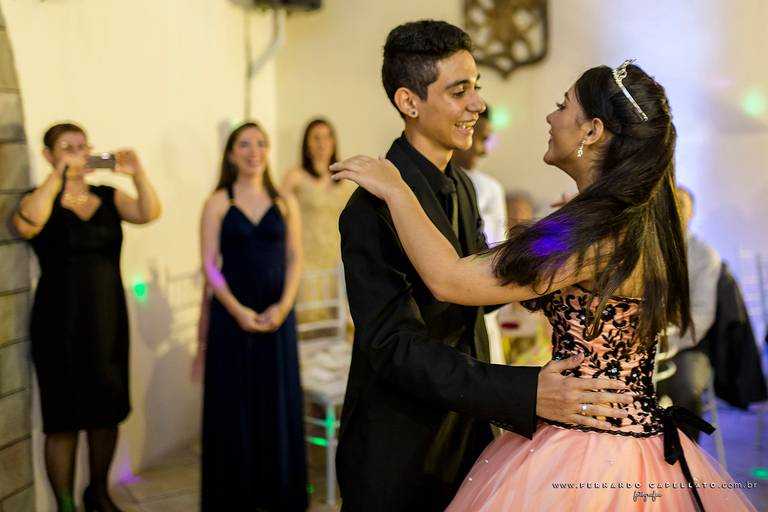 ensaio de 15 anos, festa de 15 anos, ensaio de debutante, festa de debutante, fotógrafo de família, fotografia de família, foto de família, foto de debutante, foto de 15 anos
