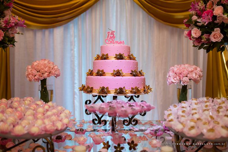 ensaio de 15 anos, festa de 15 anos, ensaio de debutante, festa de debutante, fotógrafo de família, fotografia de família, foto de família, foto de debutante, foto de 15 anos