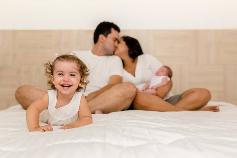 newborn, ensaio de família, ensaio newborn, ensaio de bebe, newborn sp, newborn sjc, newborn vale do Paraíba, ensaio de família, fotografia de família, fotógrafo de família, foto de família, ensaio em casa, ensaio lifestyle