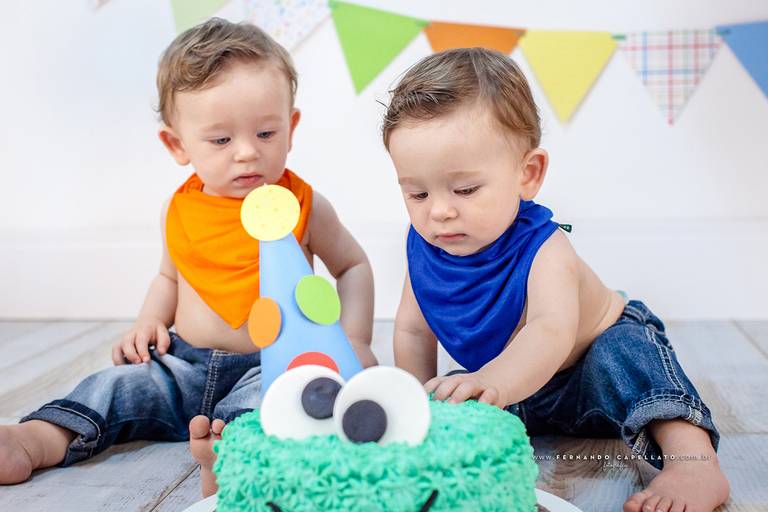 ensaio smash the cake, smash the cake, fotógrafo de família, fotografia de família, foto de bebê, fotografia de bebê, ensaio de bebê