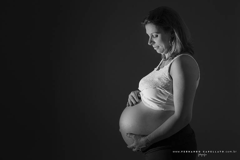 Ensaio de gestante em casa lifestyle