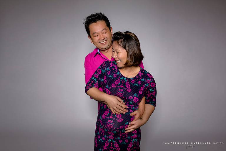 Ensaio de gestante em casa lifestyle