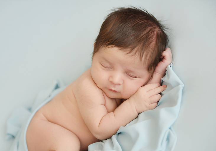 menino newborn dormir azul claro penafiel kryzphoto