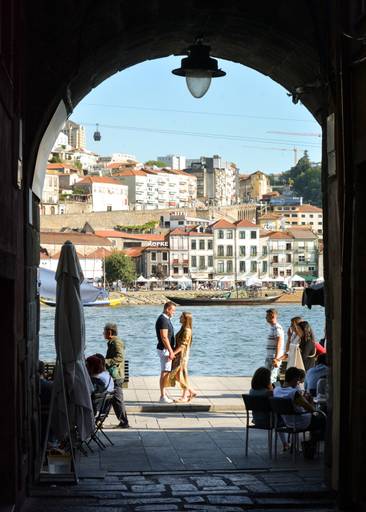 sessão solteiros ribeira do porto