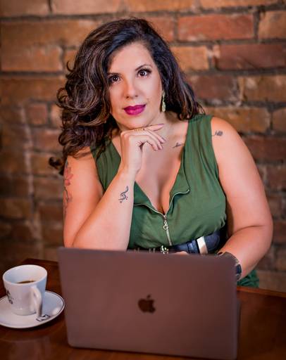 Flávia Saad - Psicóloga