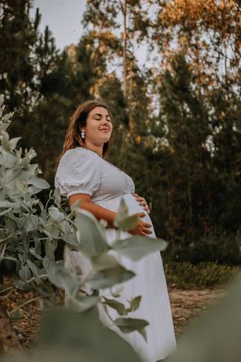 fotografica gravida, gravidez, melhores fotografos de gravidas, melhores fotografos de familia de portugal, sessao bosque, sessao natureza