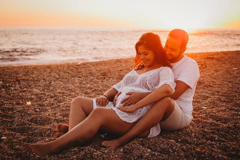 fotografia de maternidade, sessão fotografica gravida, gravidez, melhores fotografos de gravidas, melhores fotografos de familia de portugal, sessao por do sol, sessao praia