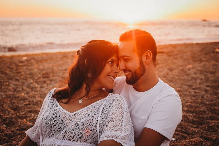 fotografia de maternidade, sessão fotografica gravida, gravidez, melhores fotografos de gravidas, melhores fotografos de familia de portugal, sessao por do sol, sessao praia