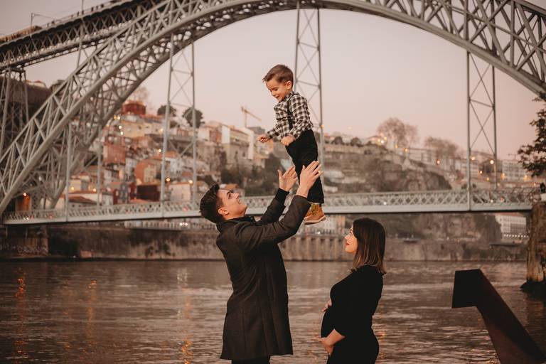 fotografia de maternidade, sessão fotografica gravida, gravidez, melhores fotografos de gravidas, melhores fotografos de familia de portugal, sessao ribeira porto
