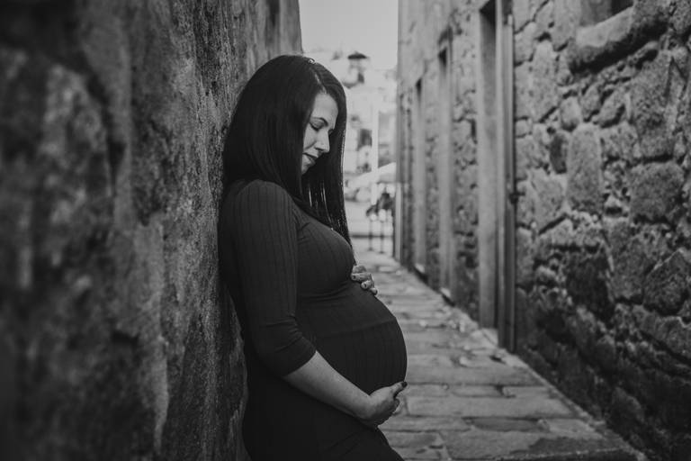fotografia de maternidade, sessão fotografica gravida, gravidez, melhores fotografos de gravidas, melhores fotografos de familia de portugal, sessao ribeira porto