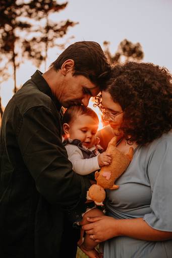 fotografia de familias, sessão fotografica familiar, melhores fotografos de familia, melhores fotografos de crianças de portugal, sessao por do sol, sessao bosque, 