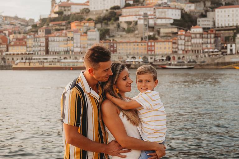 fotografia de familias, sessão fotografica familiar, melhores fotografos de familia, melhores fotografos de crianças de portugal, sessao por do sol, sessao ribeira, sessao porto, sessao baixa