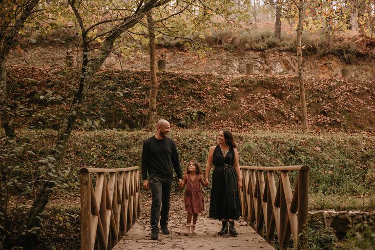 fotografia de familias, sessão fotografica familiar, melhores fotografos de familia, melhores fotografos de crianças de portugal, sessao por do sol, sessao bosque, 