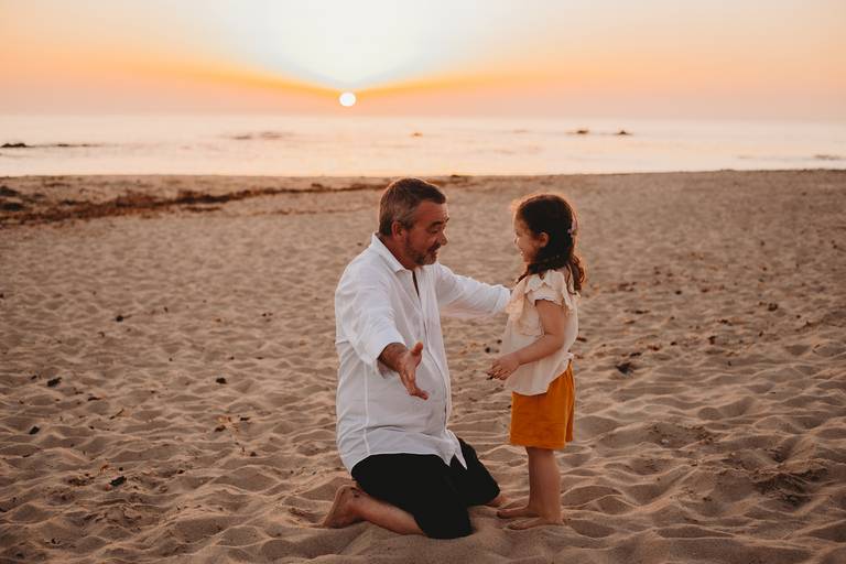 fotografia de familias, sessão fotografica familiar, melhores fotografos de familia, melhores fotografos de crianças de portugal, sessao por do sol, sessao praia