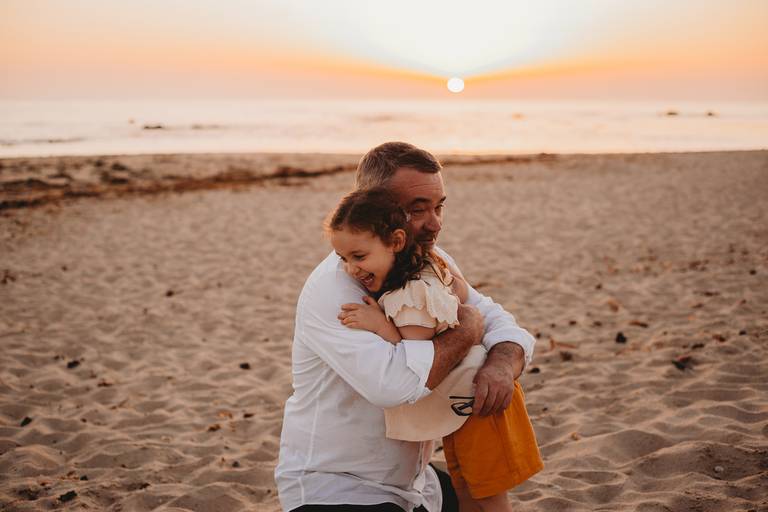 fotografia de familias, sessão fotografica familiar, melhores fotografos de familia, melhores fotografos de crianças de portugal, sessao por do sol, sessao praia