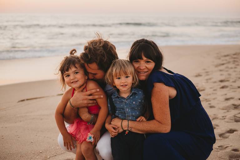 fotografia de familias, sessão fotografica familiar, melhores fotografos de familia, melhores fotografos de crianças de portugal, sessao por do sol, sessao praia