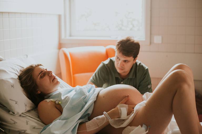 fotografia de parto, sessão fotografica parto, reportagem nascimento, melhores fotografos de parto em portugal, hospital povoa de varzim, parto humanizado, parto positivo, gravidez, nascimento