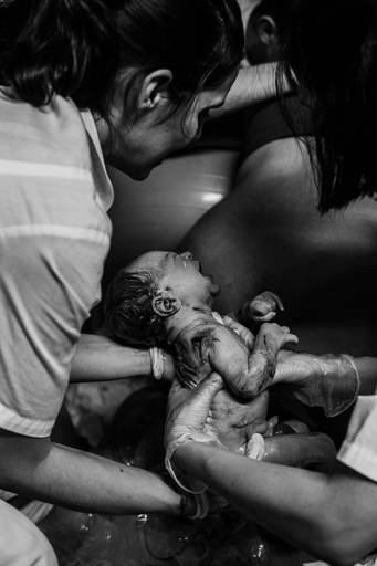 fotografia de parto, sessão fotografica parto, reportagem nascimento, melhores fotografos de parto em portugal, hospital povoa de varzim, parto humanizado, parto positivo, gravidez, nascimento