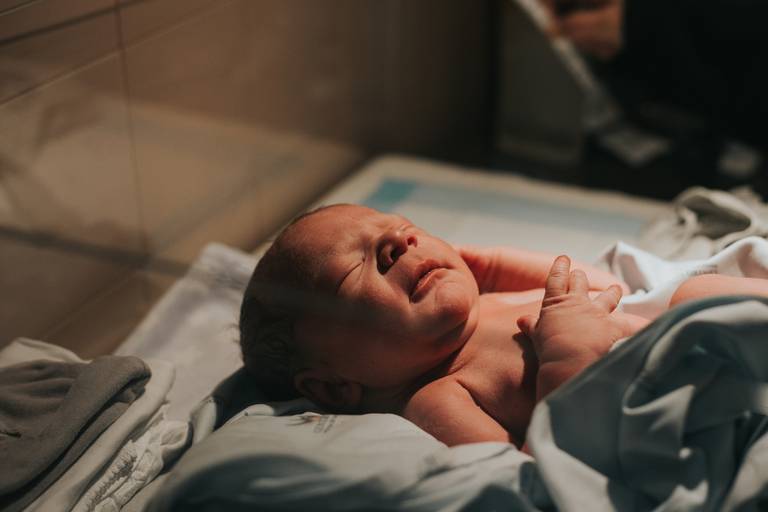 fotografia de parto, sessão fotografica parto, reportagem nascimento, melhores fotografos de parto em portugal, hospital povoa de varzim, parto humanizado, parto positivo, gravidez, nascimento