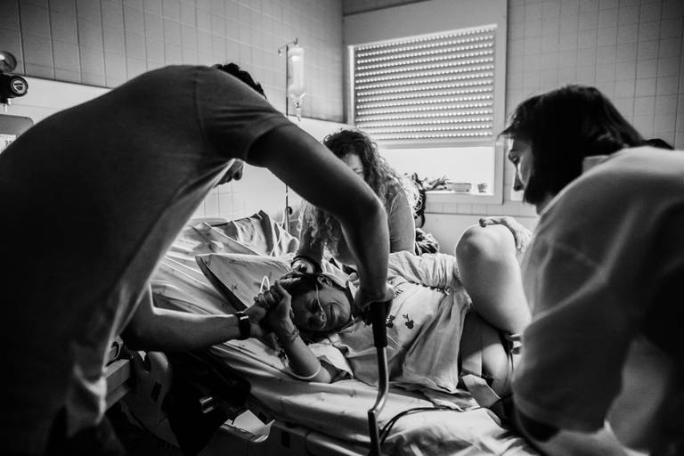 fotografia de parto, sessão fotografica parto, reportagem nascimento, melhores fotografos de parto em portugal, hospital povoa de varzim, parto humanizado, parto positivo, gravidez, nascimento