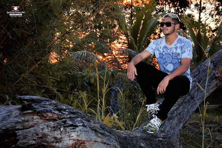 Ensaio Masculino arvore