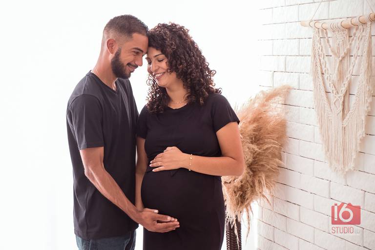 Ensaio gestante em estúdio em Piracicaba | Studio16 Fotografia