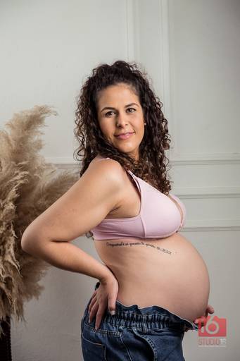 Ensaio gestante em estúdio em Piracicaba | Studio16 Fotografia