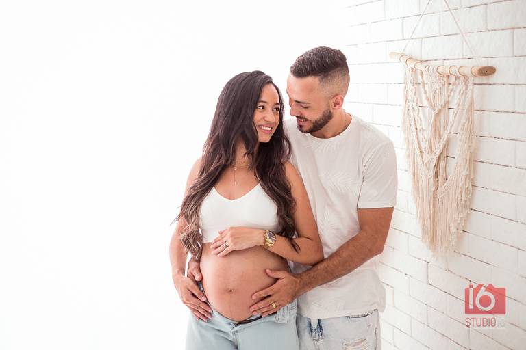 Ensaio gestante em estúdio em Piracicaba | Studio16 Fotografia