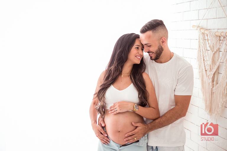 Ensaio gestante em estúdio em Piracicaba | Studio16 Fotografia