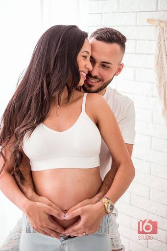 Ensaio gestante em estúdio em Piracicaba | Studio16 Fotografia