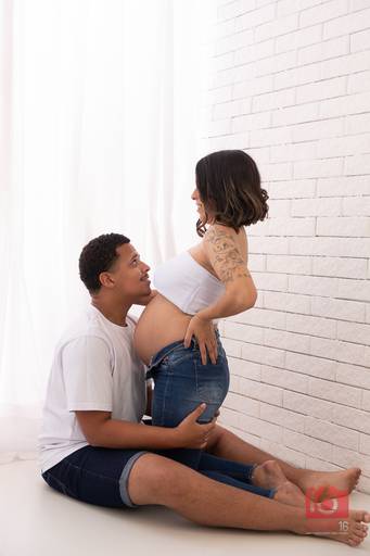 Ensaio gestante em estúdio em Piracicaba | Studio16 Fotografia
