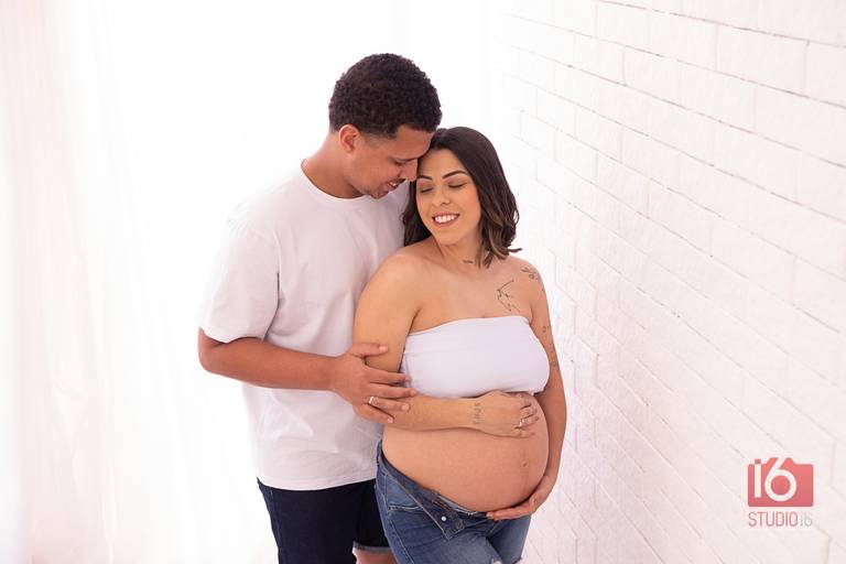 Ensaio gestante em estúdio em Piracicaba | Studio16 Fotografia