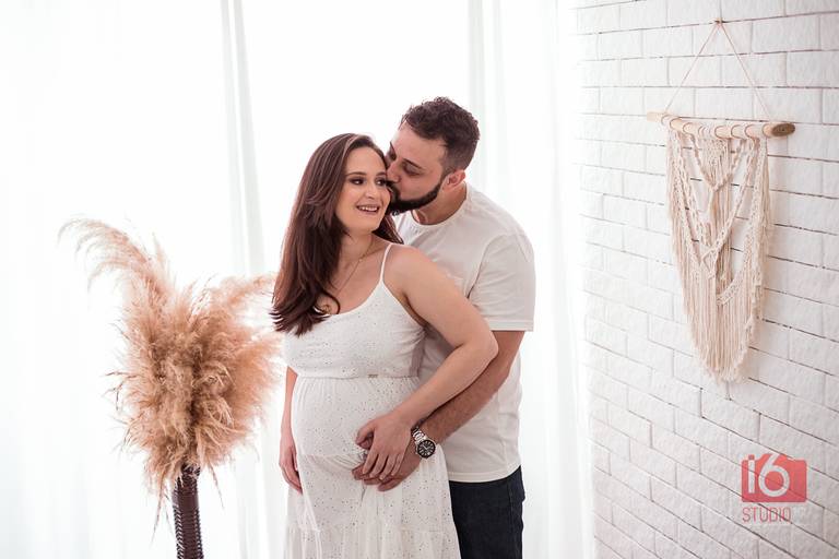 Ensaio gestante em estúdio em Piracicaba | Studio16 Fotografia