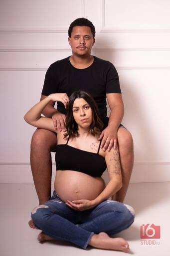 Ensaio gestante em estúdio em Piracicaba | Studio16 Fotografia