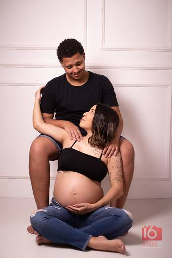 Ensaio gestante em estúdio em Piracicaba | Studio16 Fotografia